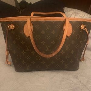 Louis Vuitton 2007 Neverfull PM.